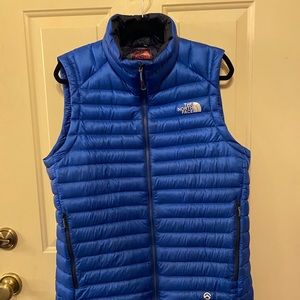 TNF 800-fill Down Vest